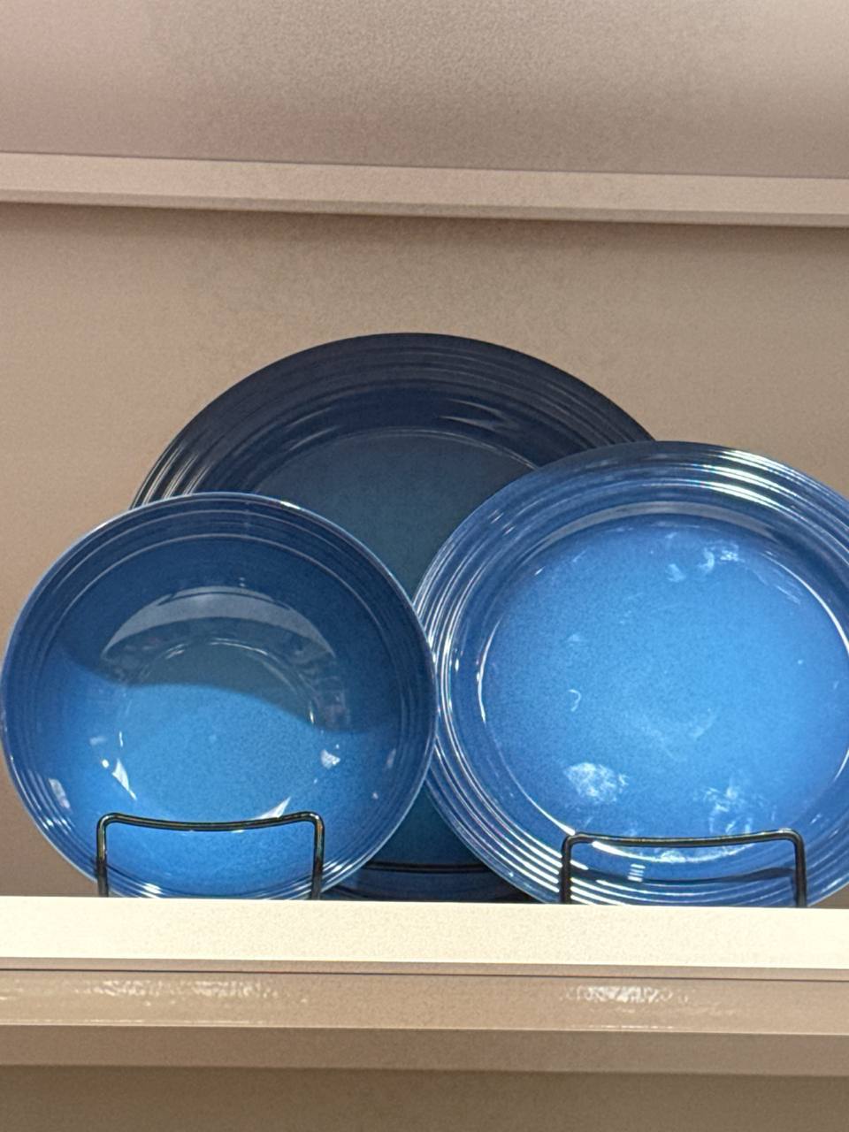 Vancouver Dinnerware set 12 Piece