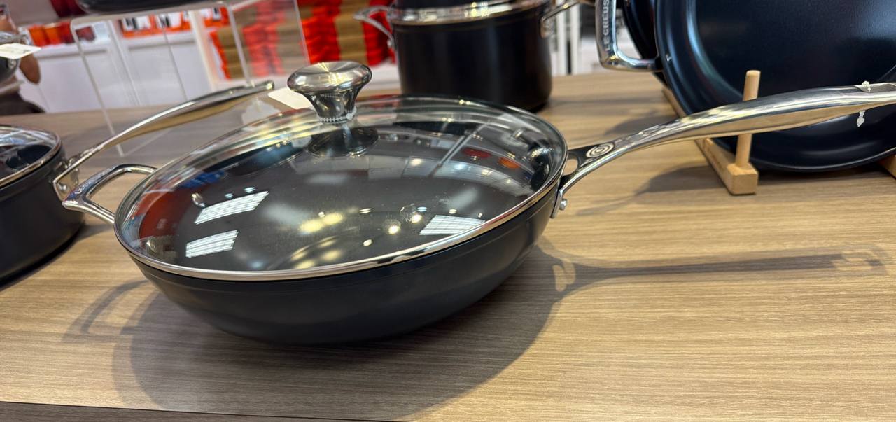 frigideira 4.9Qt.