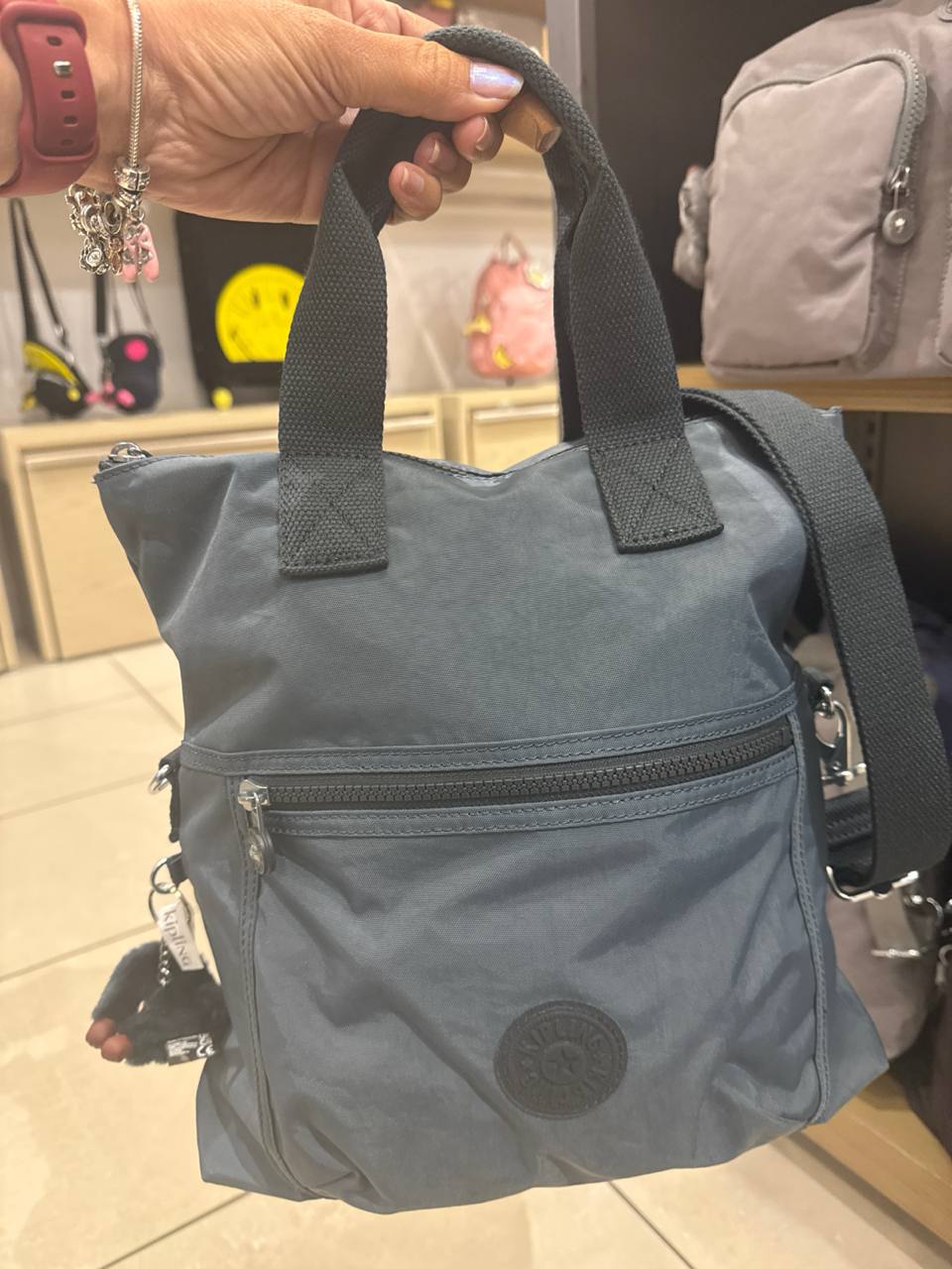 ELEVA BOLSAS