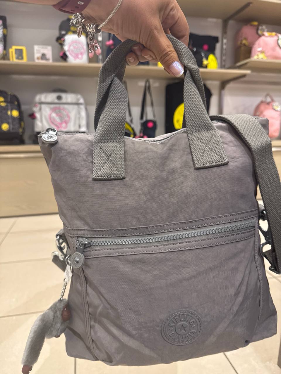 ELEVA BOLSAS