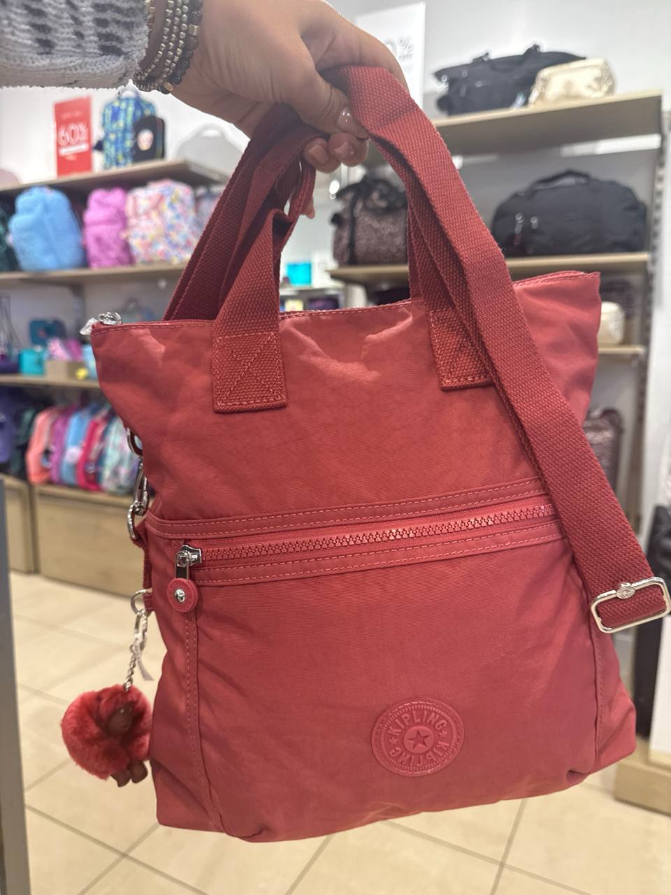 ELEVA BOLSAS