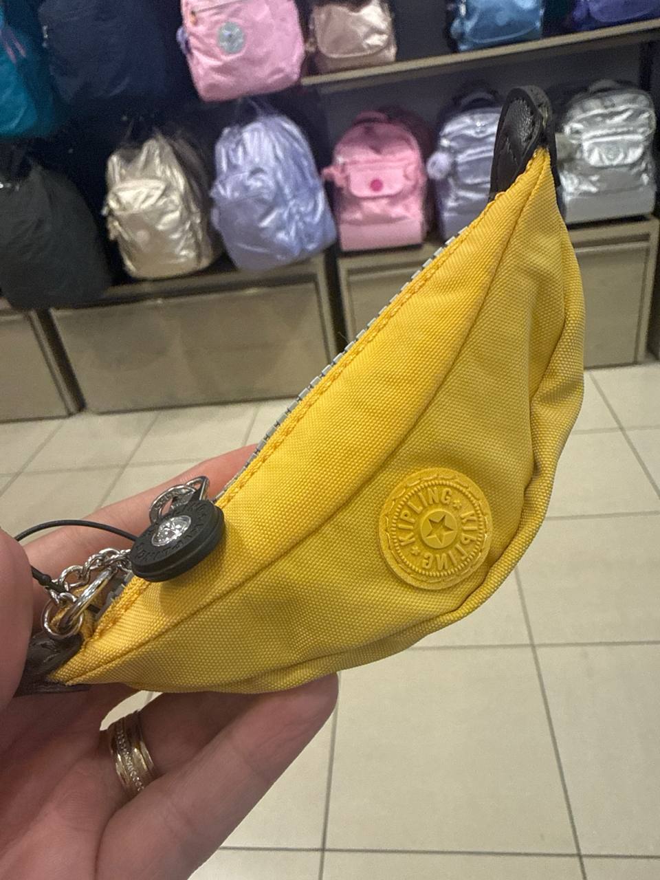 Mini Necessarie MINI Banana