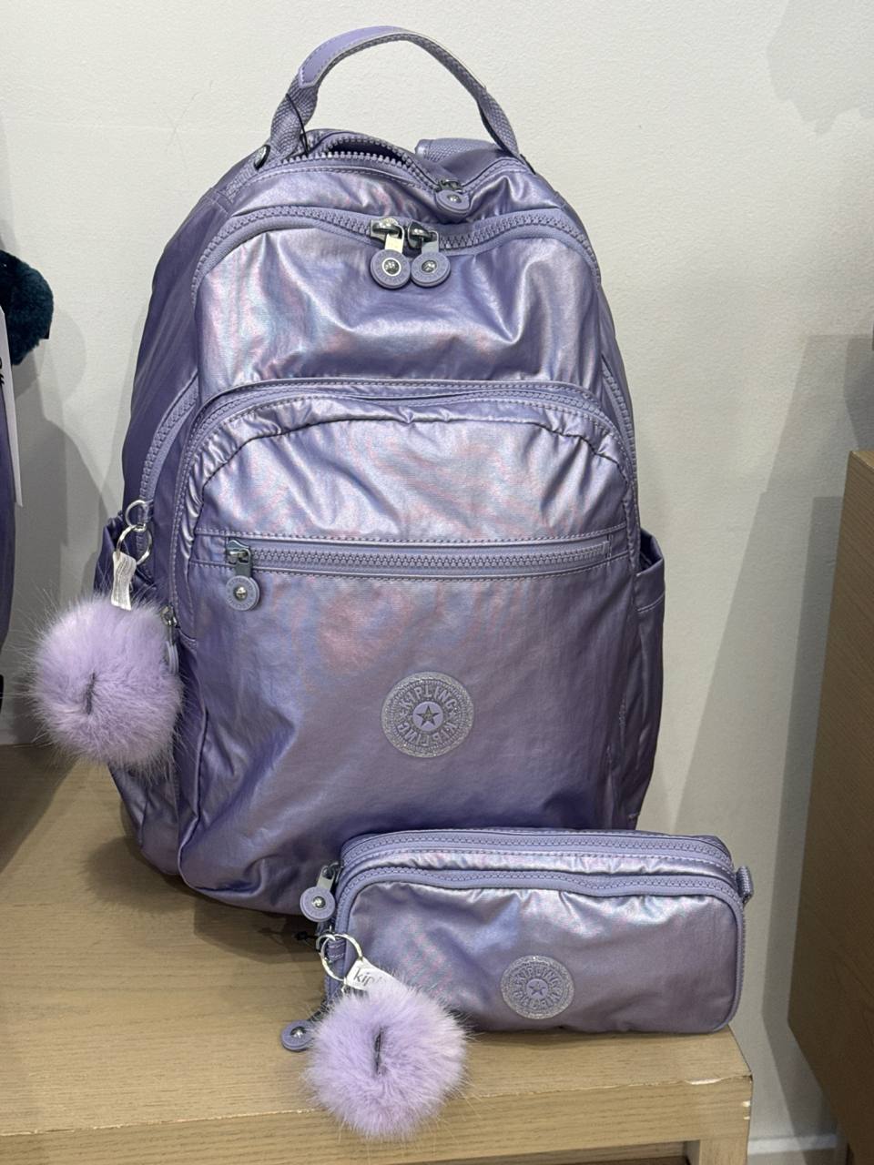 Kit Mochila Seoul   + Estojo Chap