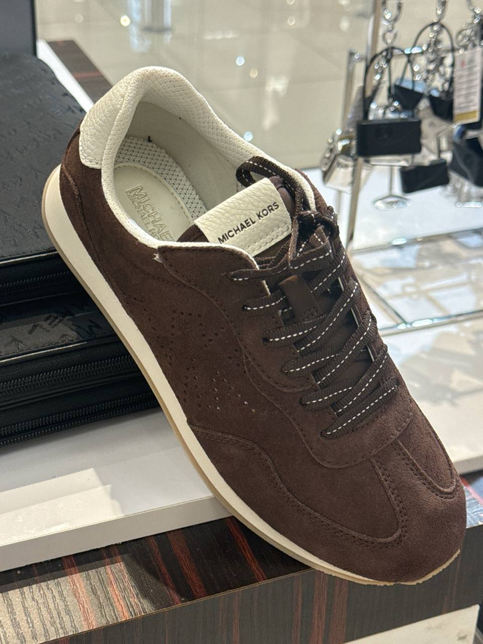 Tenis ESSEX TRAI