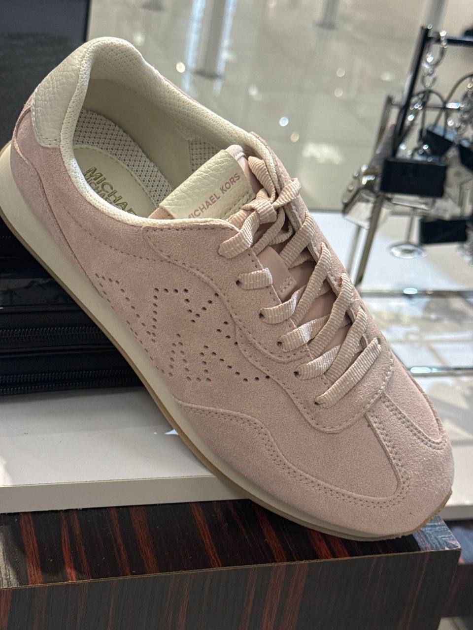 Tenis ESSEX TRAI
