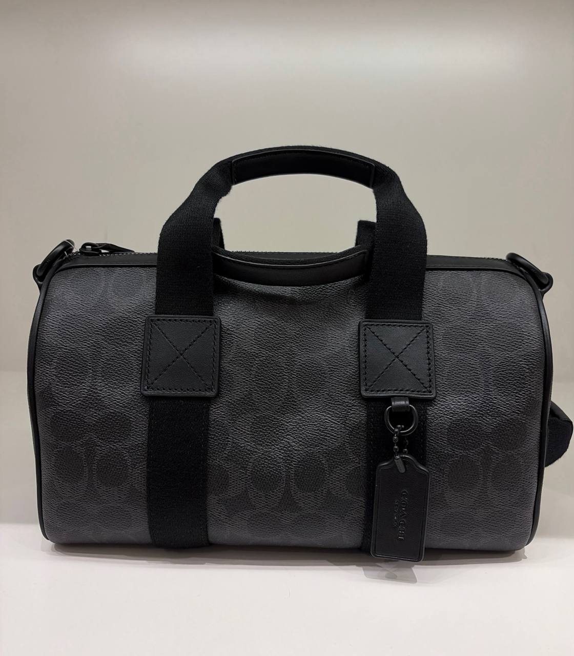 mala explorer duffle pequena
