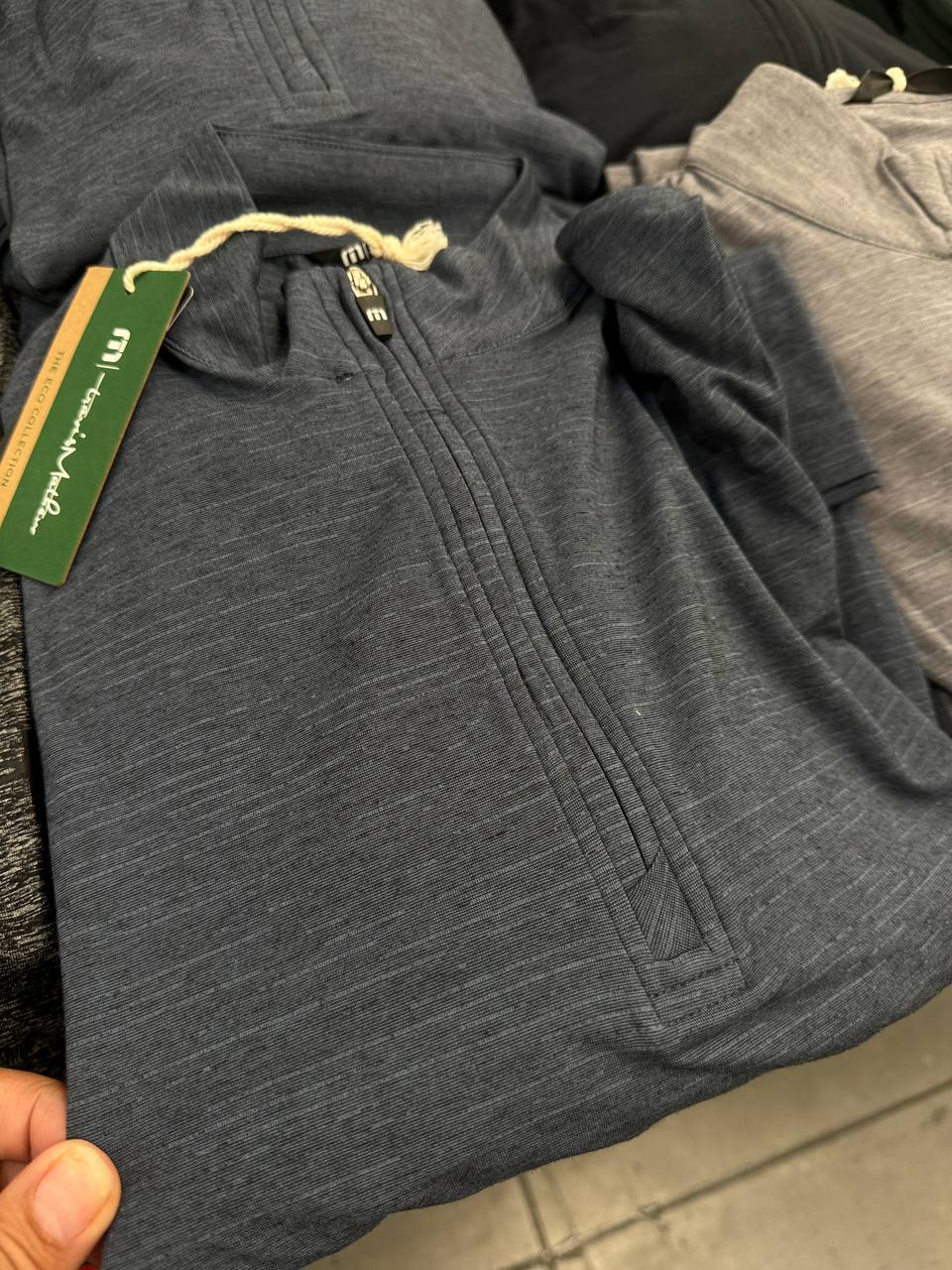   camiseta manga longa  Travis Mathew