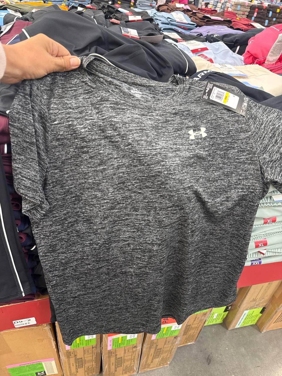  camiseta   UNDER ARMOUR