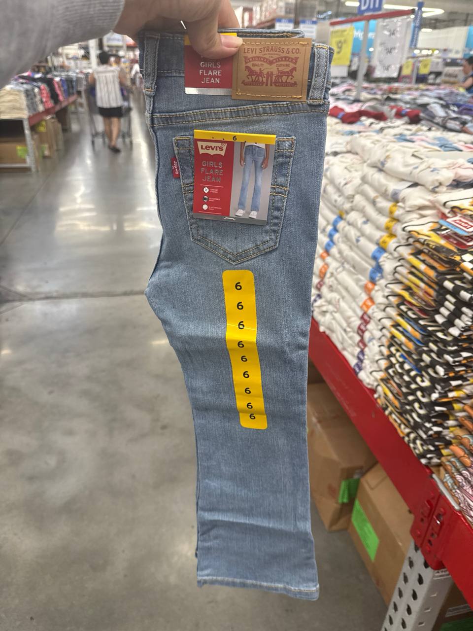 calça Levi’s Girl