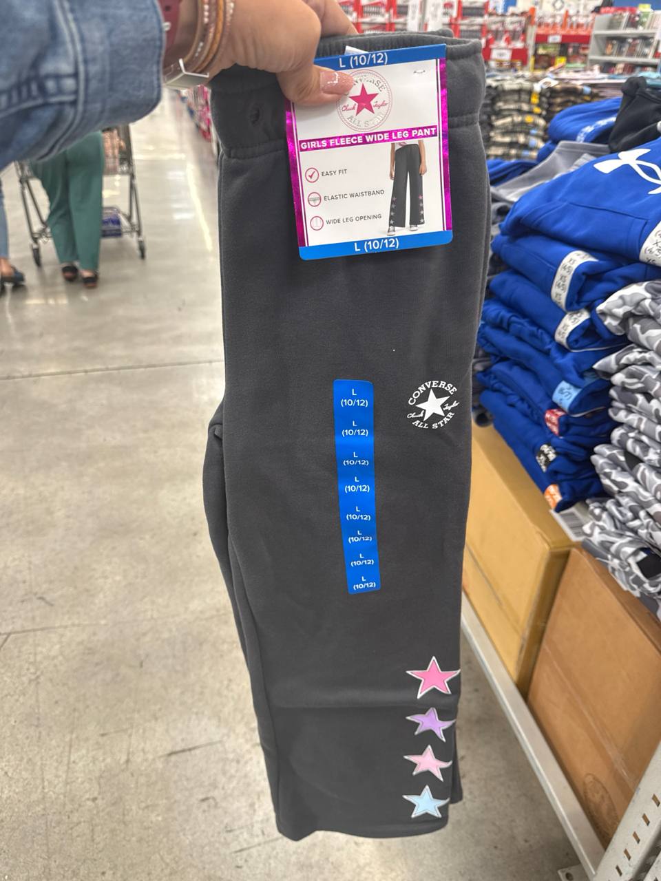 calça com  fleece Converse