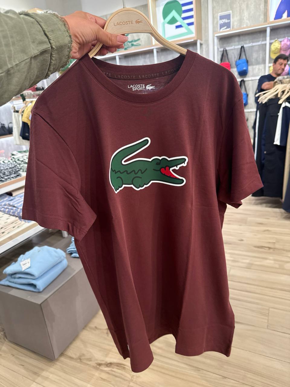 camiseta manga curta classic fit