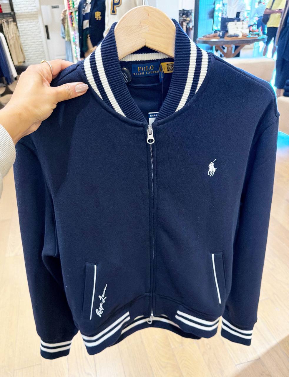 Blusa Moletom com Fleece e zíper