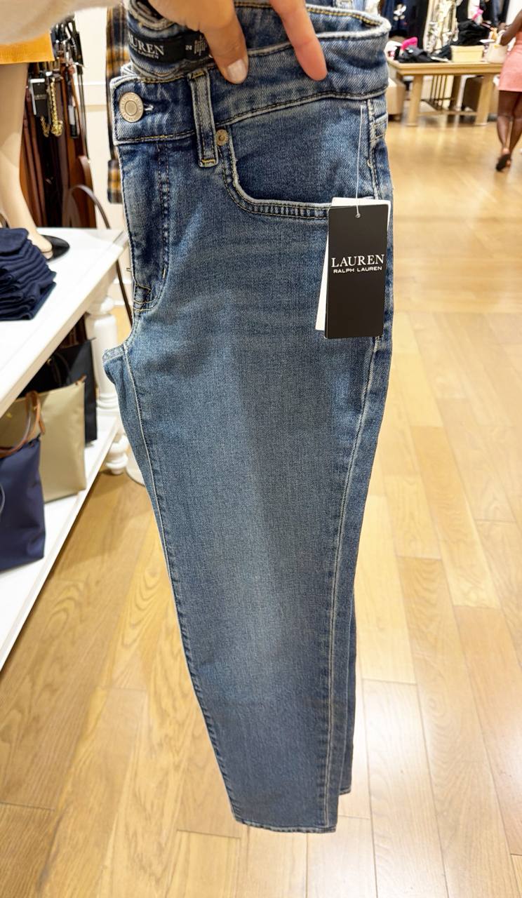 Calça Mid Rise Slim Straight