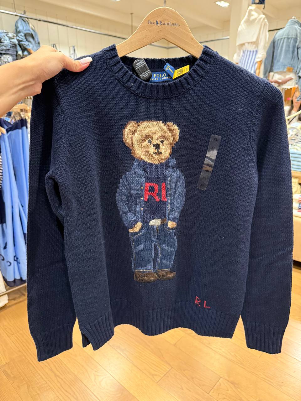 Bear suéter fechado