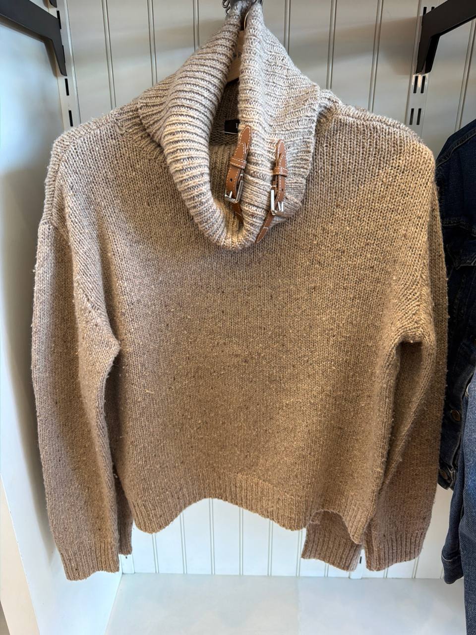 Blusa de linha gola Alta