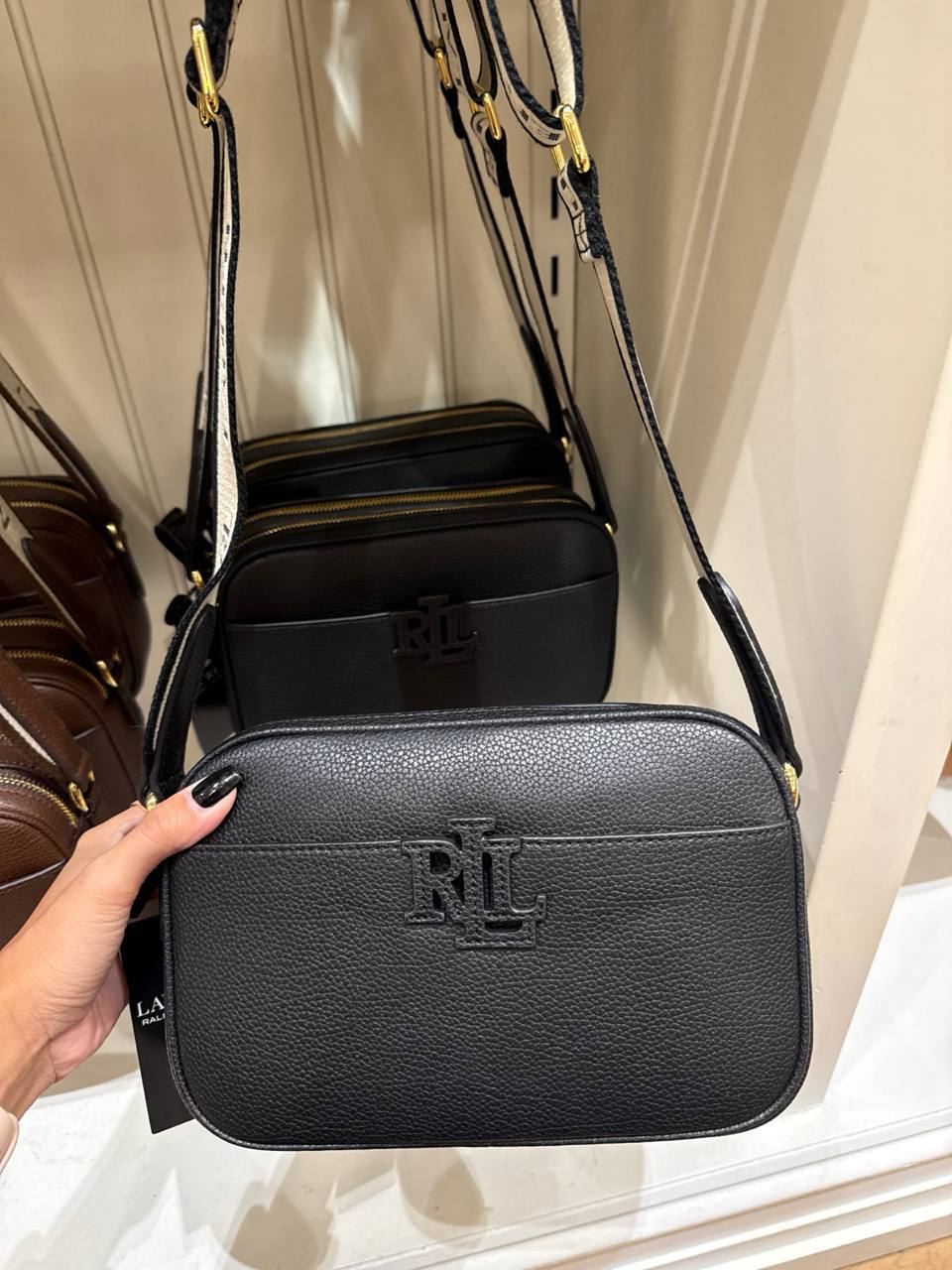 Crossbody G