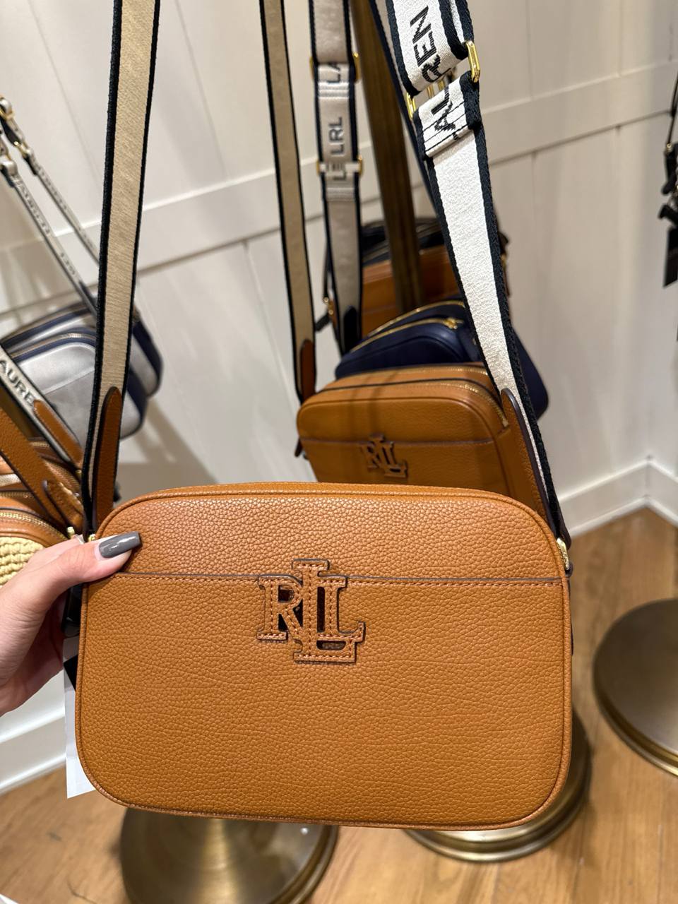 Crossbody G