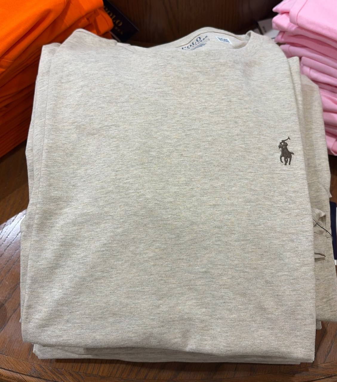 camiseta manga curta gola redonda