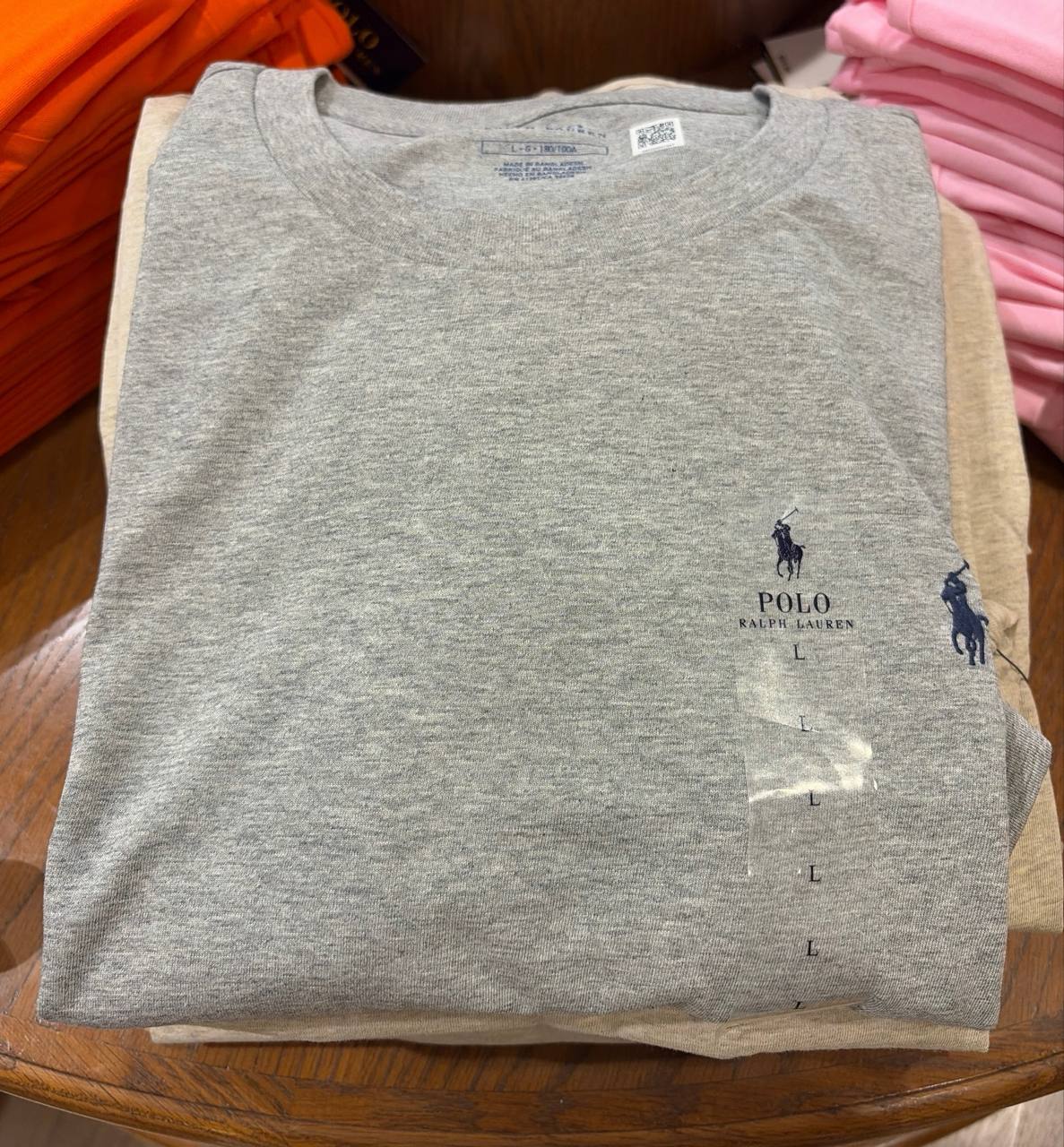 camiseta manga curta gola redonda