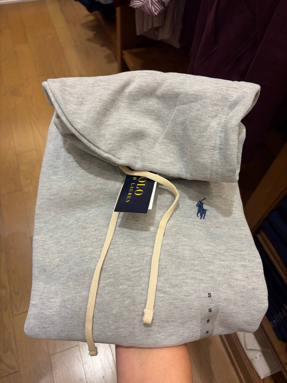 moletom com fleece e Capuz