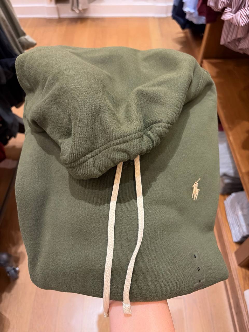 moletom com fleece e Capuz