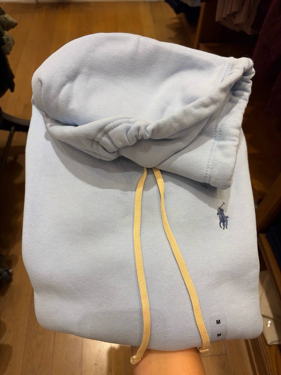 moletom com fleece e Capuz