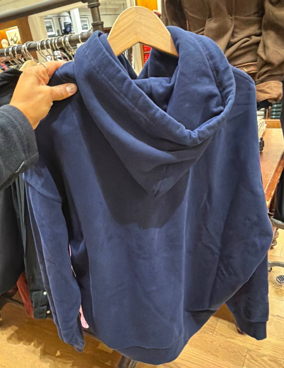 moletom com fleece e Capuz
