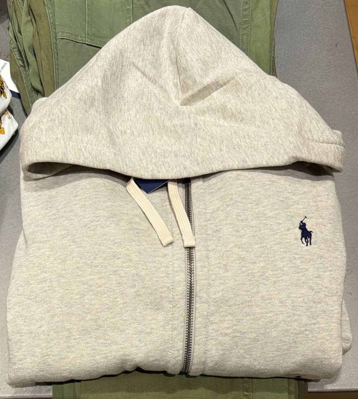 moletom com fleece e Capuz