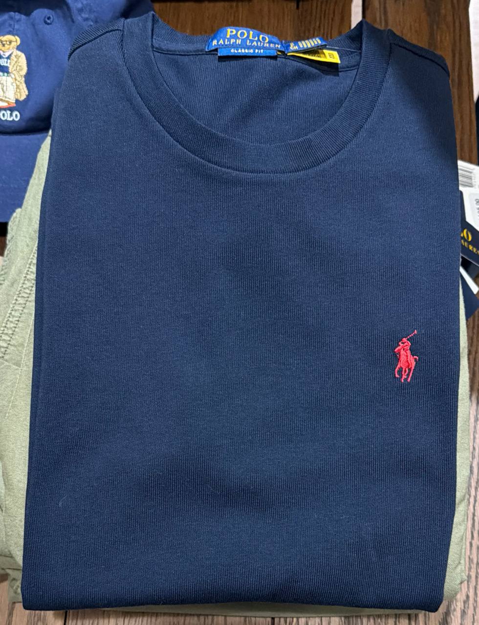camiseta classic fit