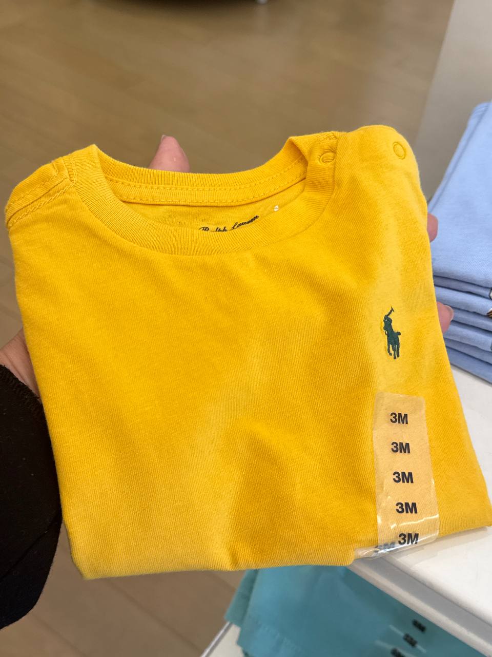 camiseta  manga curta cor única