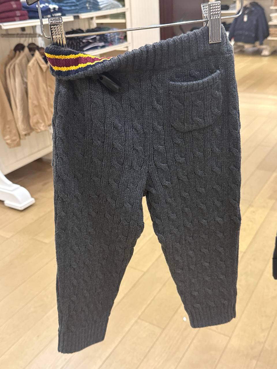 calça tricô