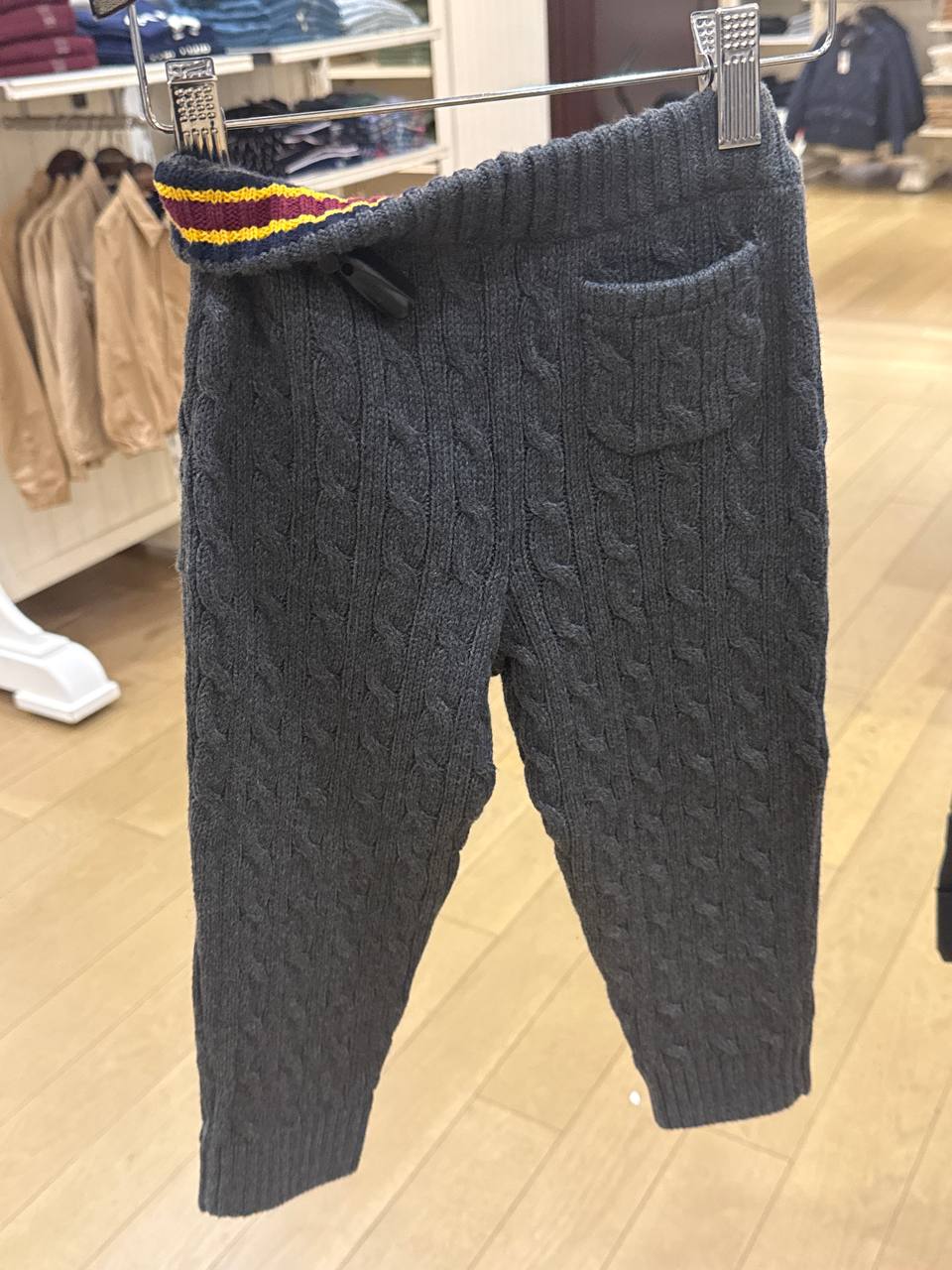 calça tricô