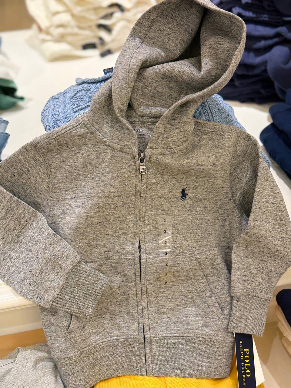 Moletom sem fleece, de polyester e algodão