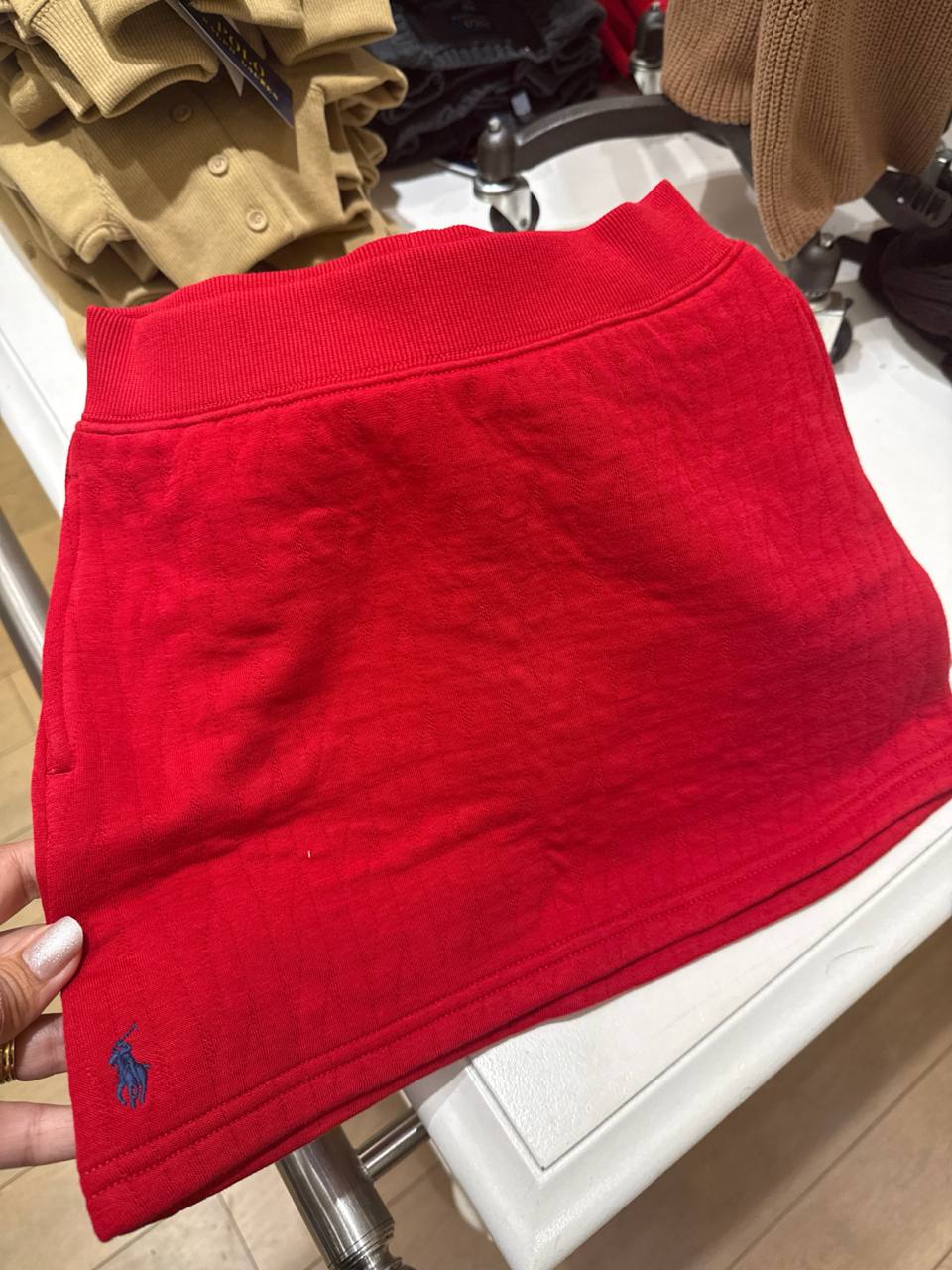 saia  com bolso lateral