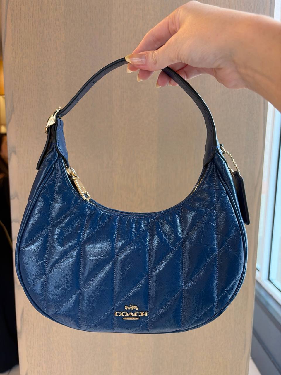Bolsa com alça Ajustável