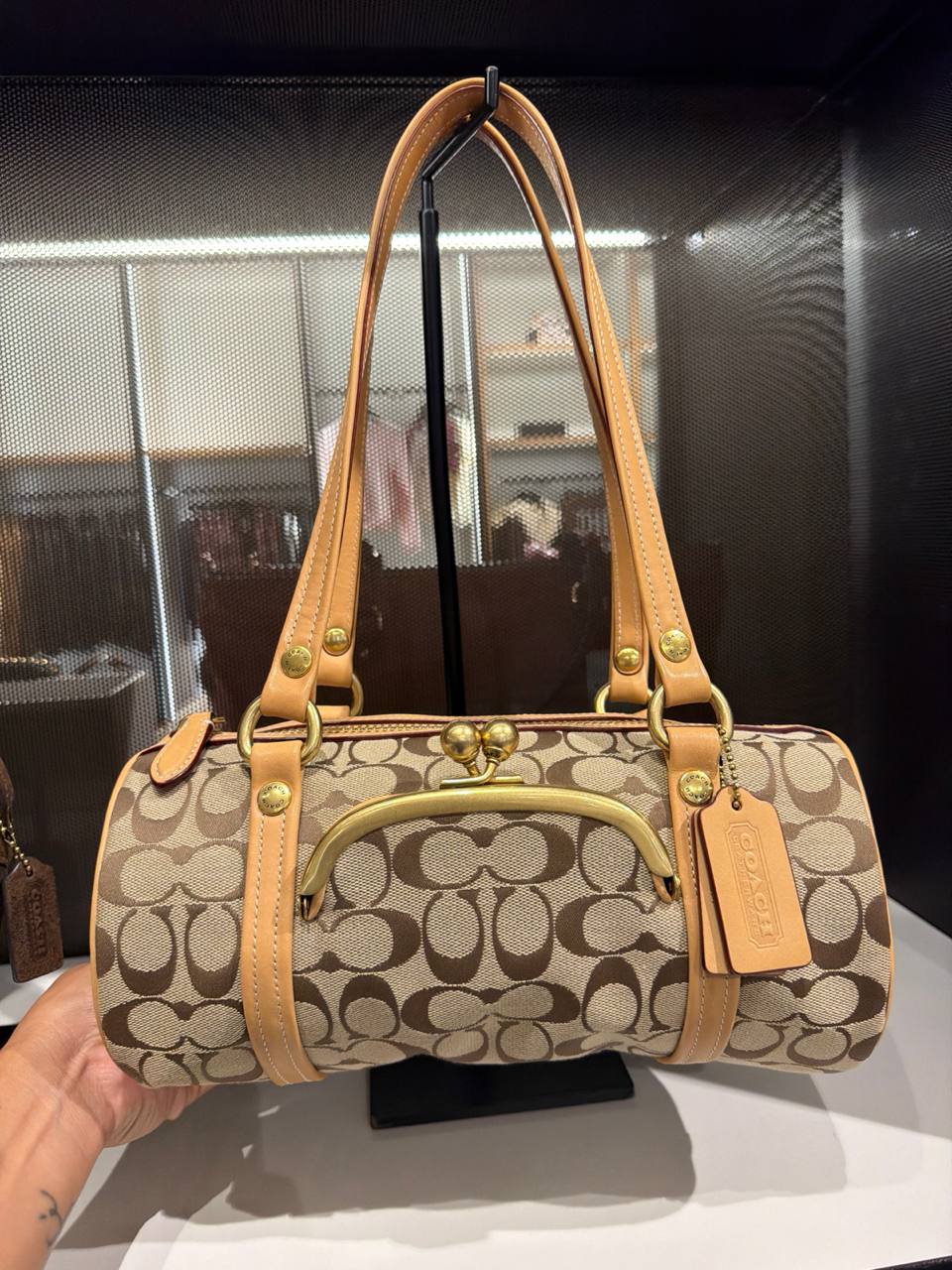 Bolsa Kisslock Barrel