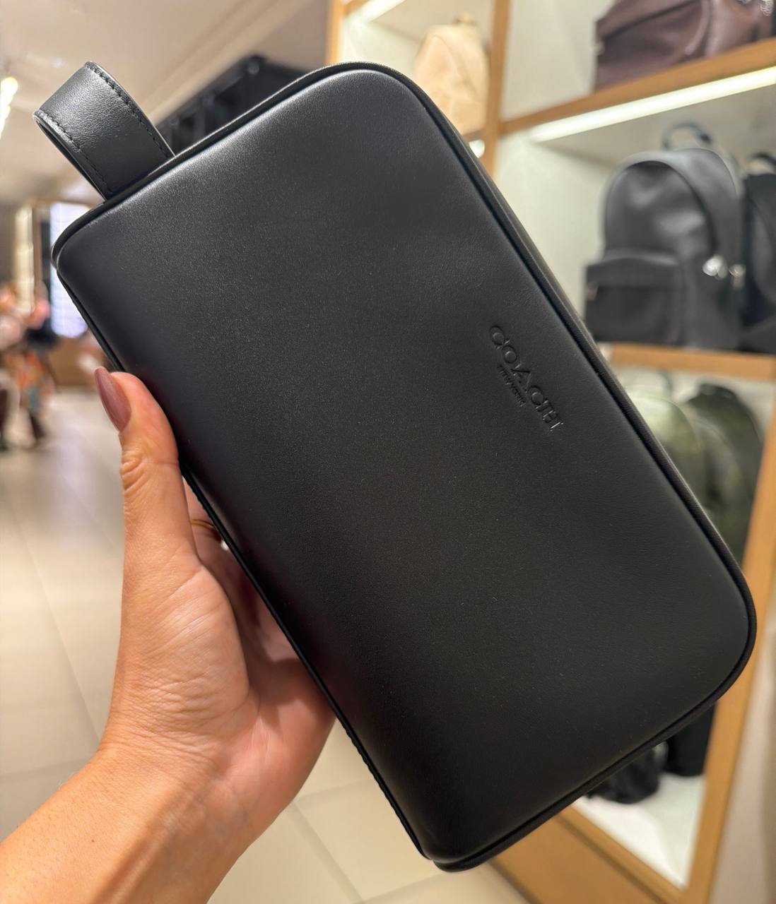 Necessaire Media