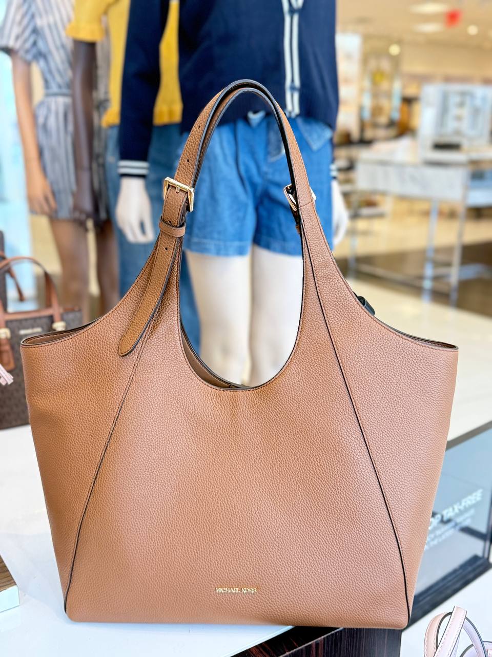 BERNIE LG TOTE