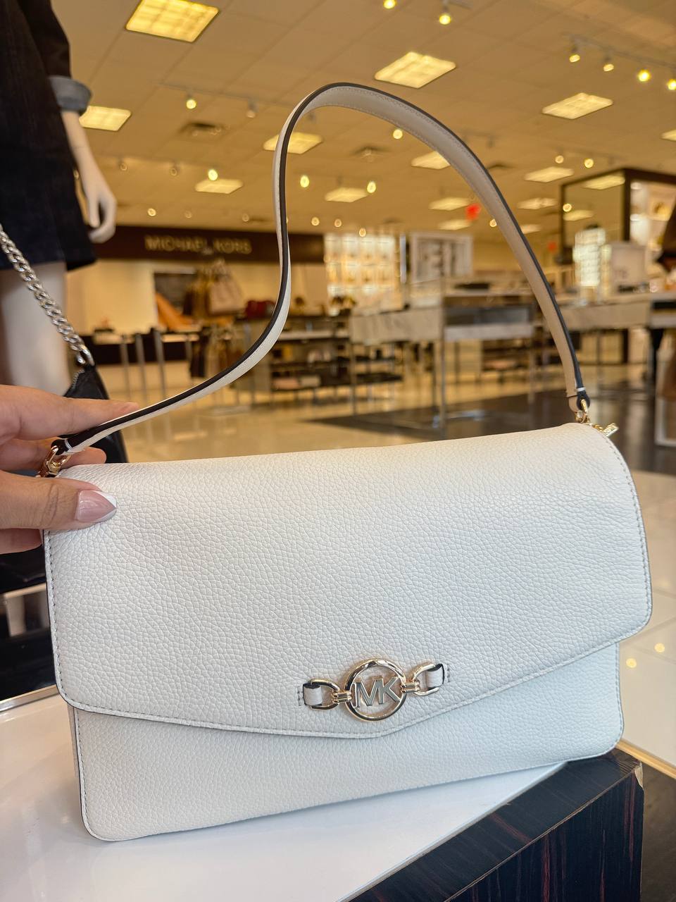 KACEY LG FLAP SHLDR LEATHER com alça crossbody