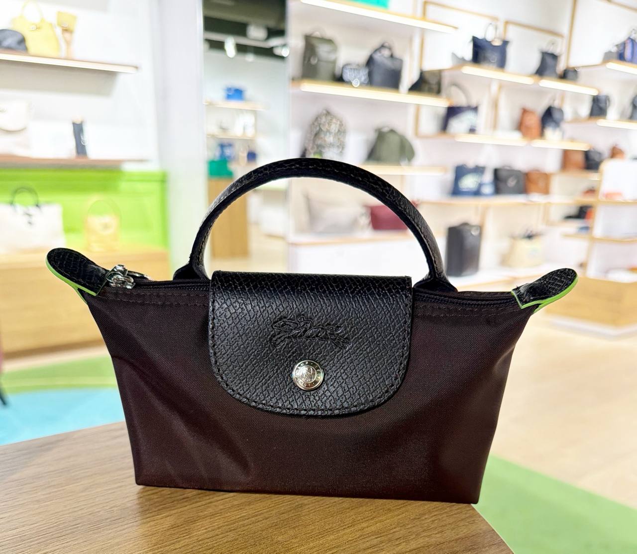 Pouch  não acompanha alça