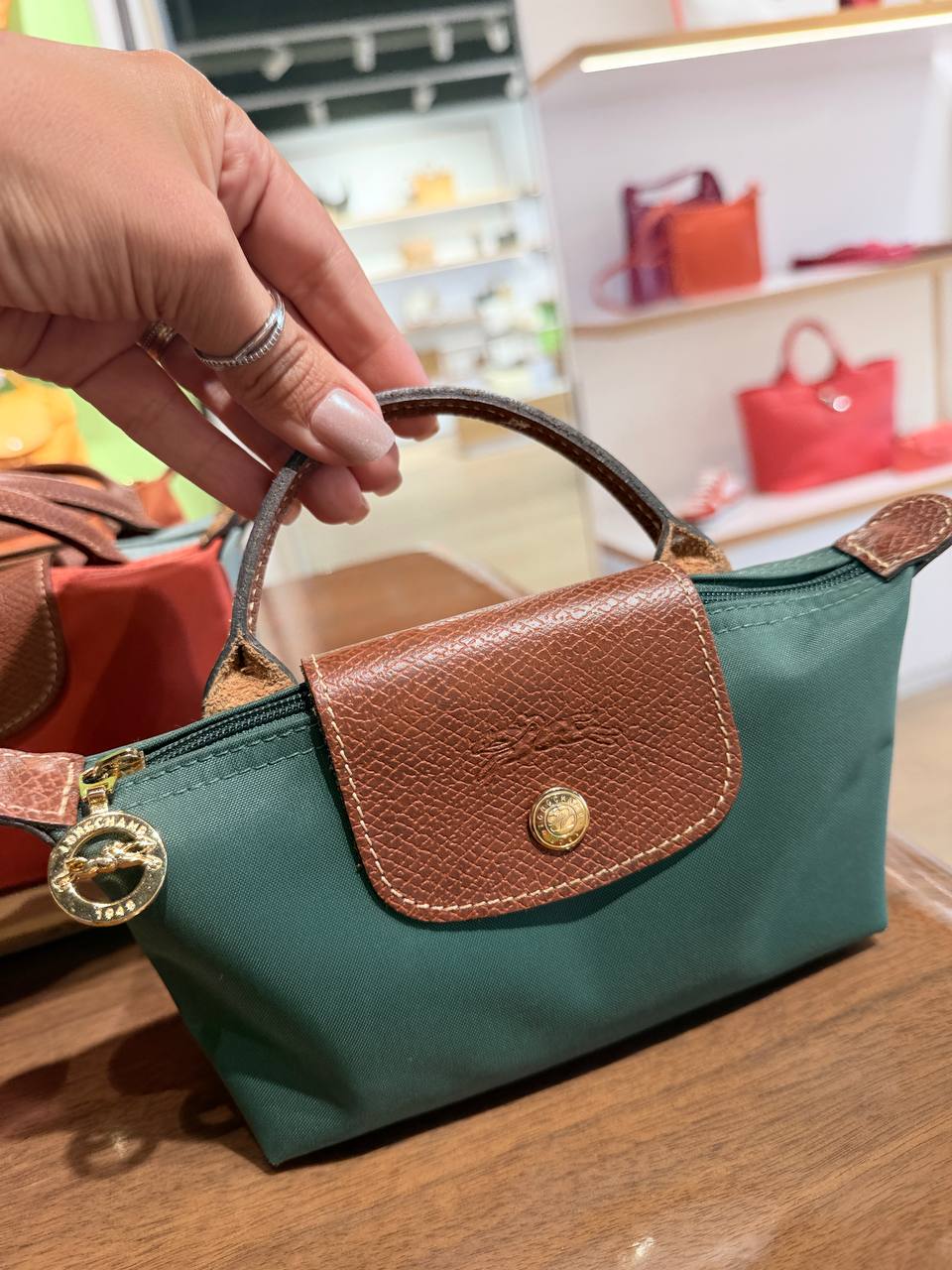 Pouch  não acompanha alça