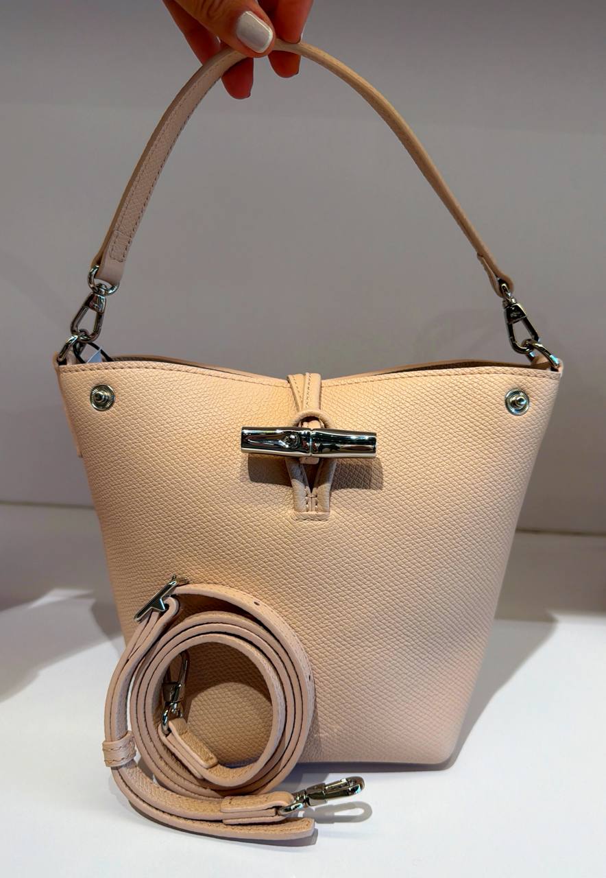 Bolsa Le Roseau XS bucket  com alça crossbody