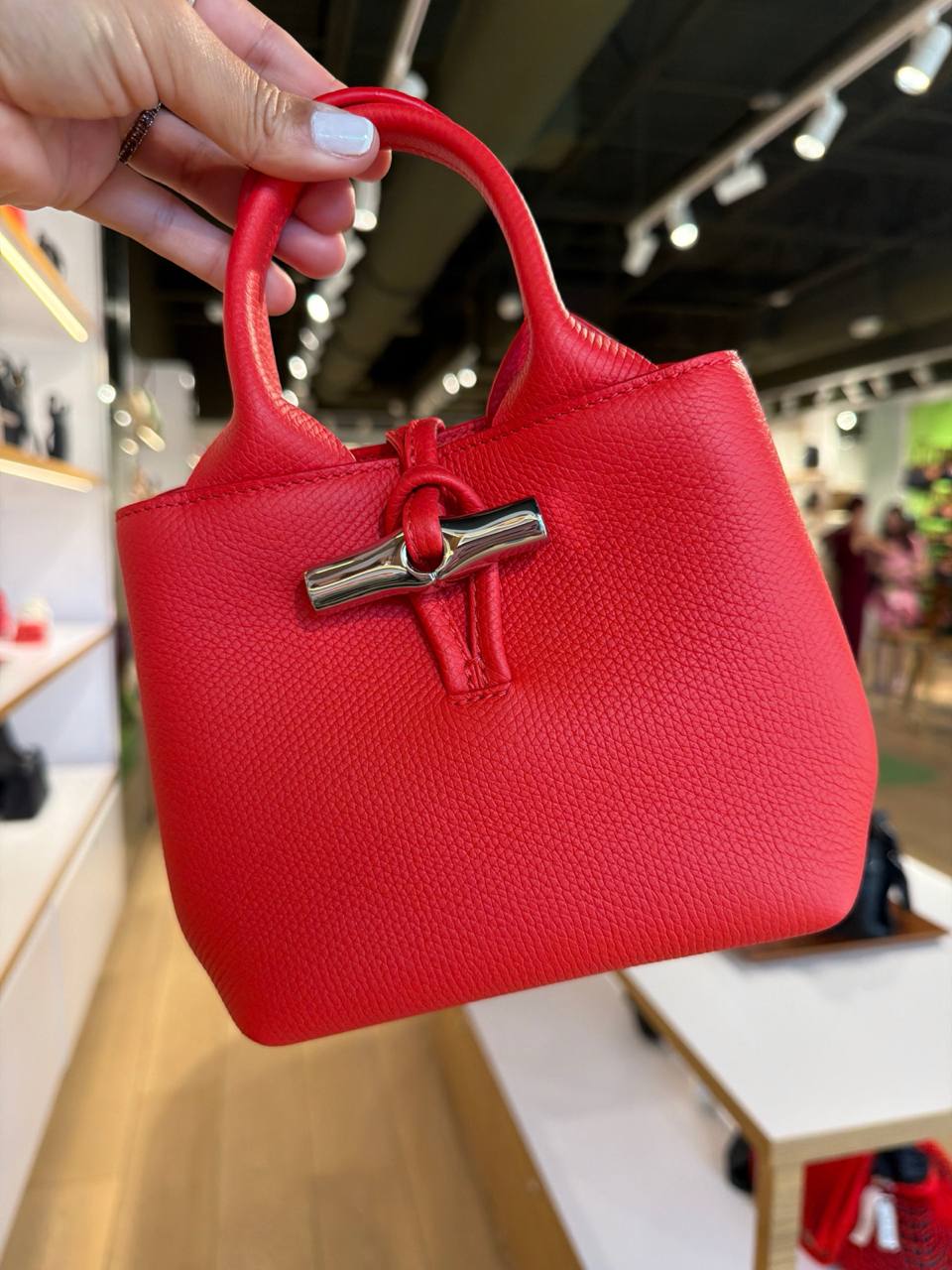Bolsa pequena crossbody