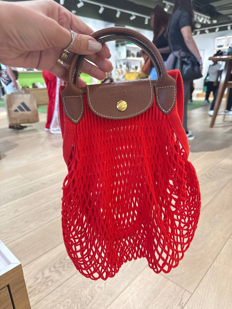 Bolsa L Mesh Não acompanha o lenço