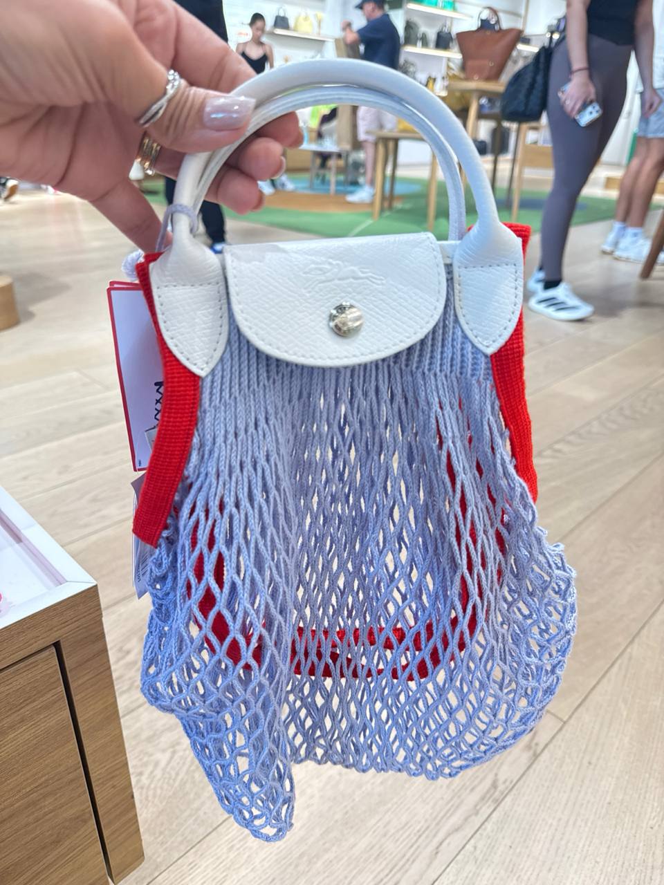 Bolsa L Mesh Não acompanha o lenço