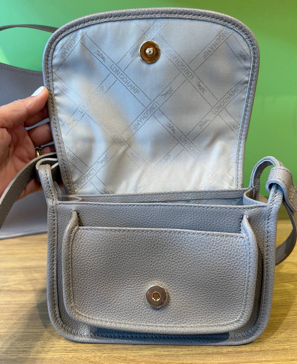 Bolsa pequena crossbody