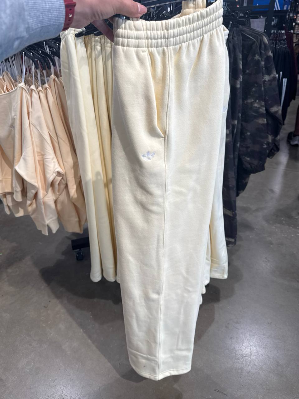 calça     moletom  com   fleece