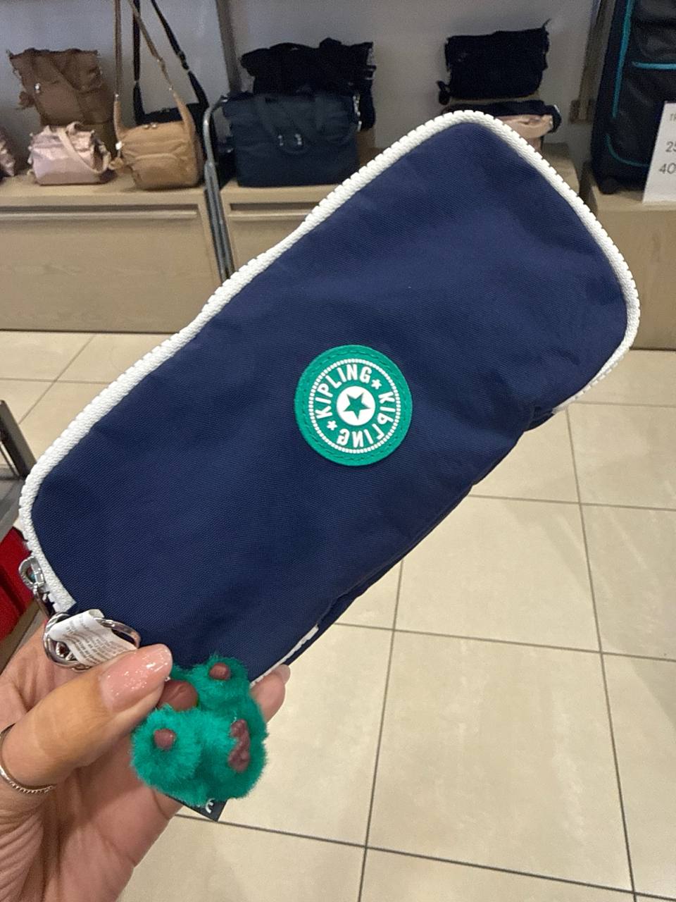 Chap estojo  metálico