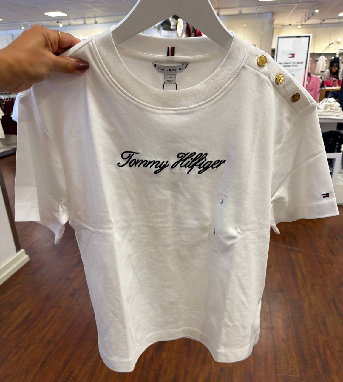 camiseta oversized manga curta