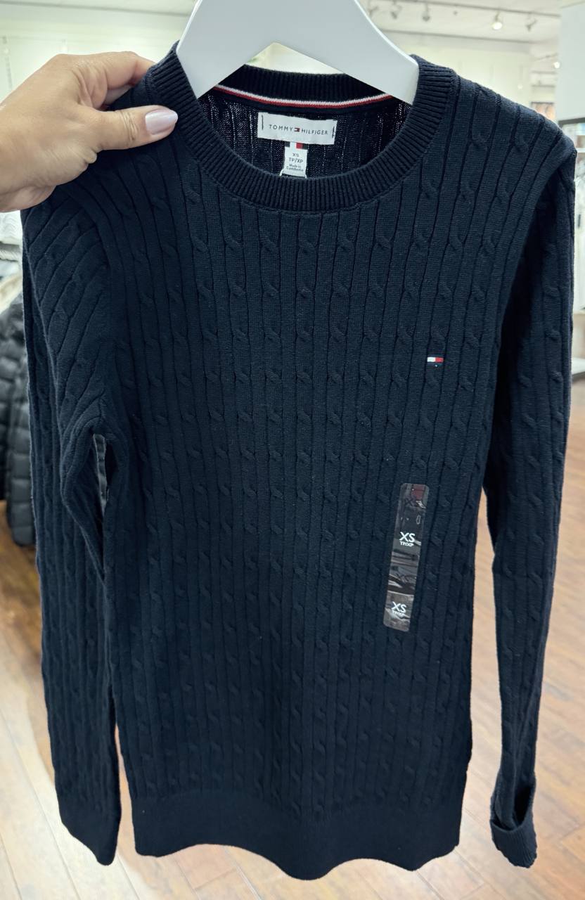 Suéter tricot trançado manga longa